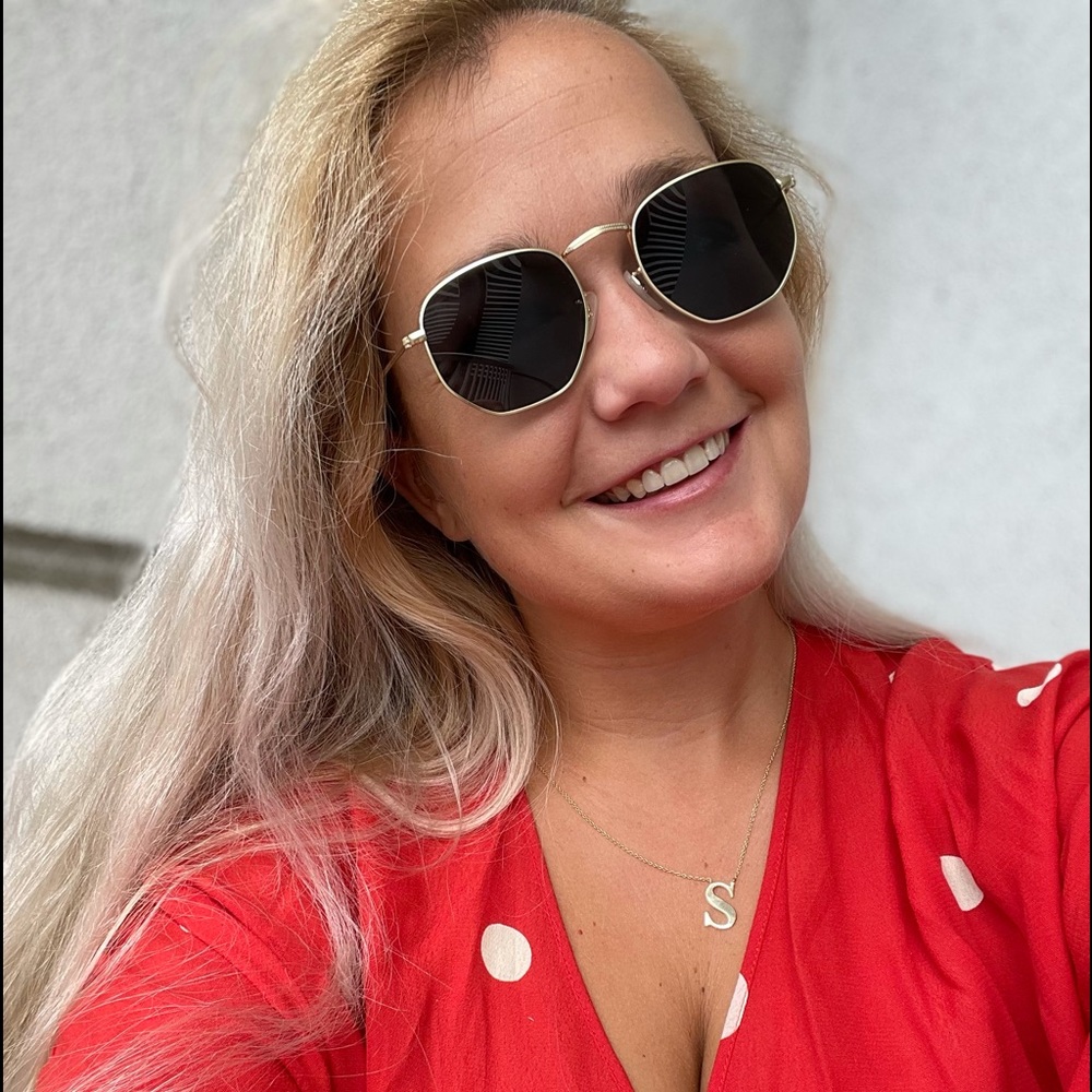 Meet your Posher, Sarah